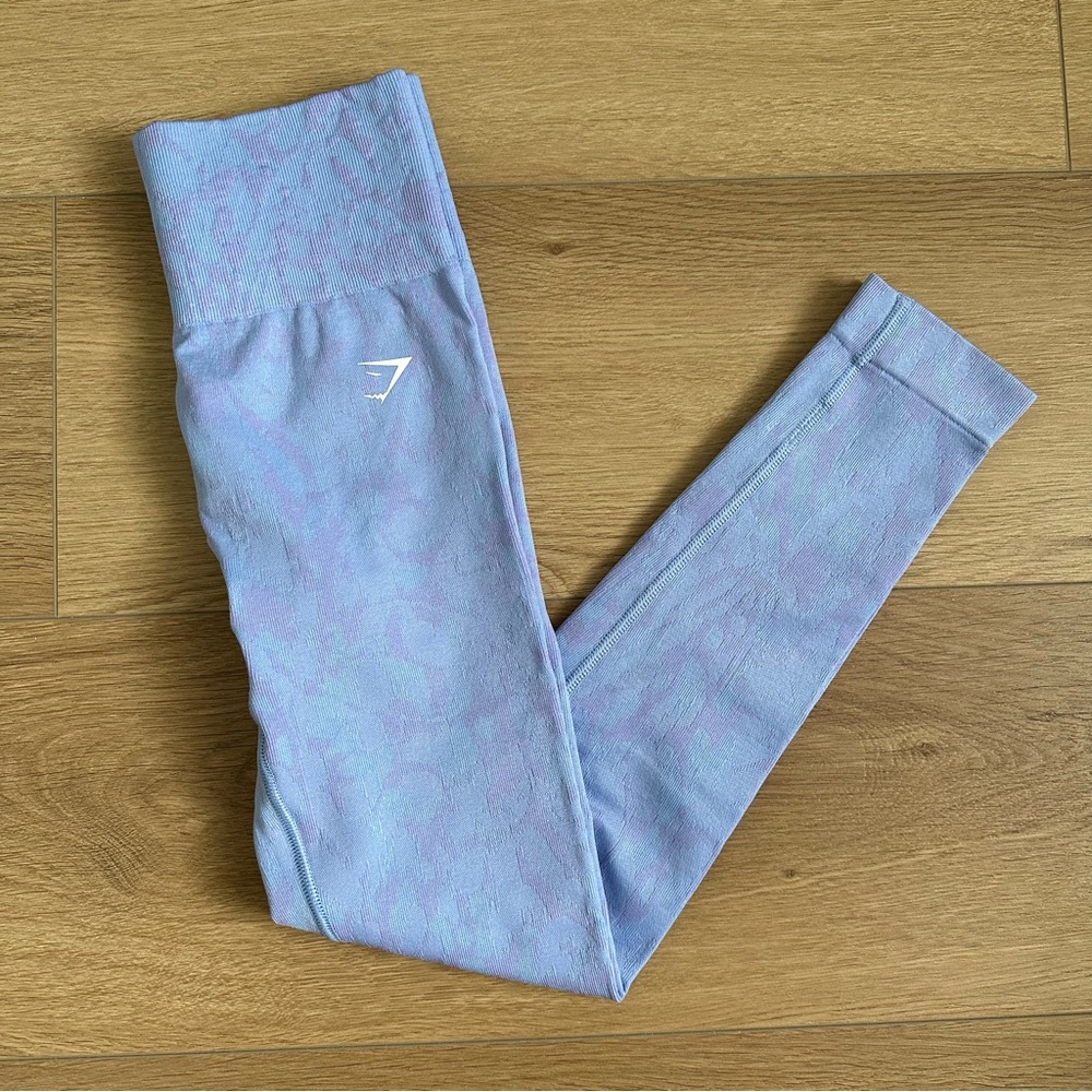 ❌SOLD❌ LIKE NEW Gymshark Adapt Animal Seamless Leggings Butterfly